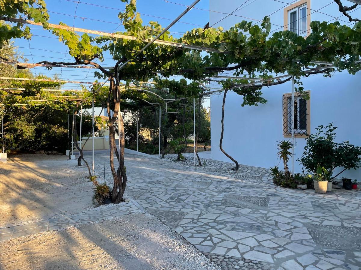 Andreas Studios Svoronata Extérieur photo